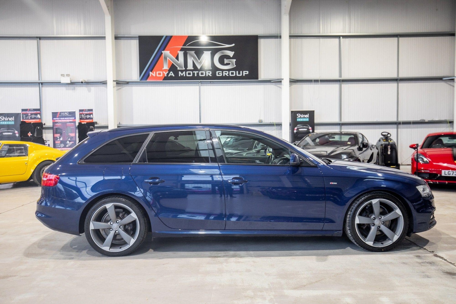Used Audi A4 2014 for sale - 76825029: Photo 33
