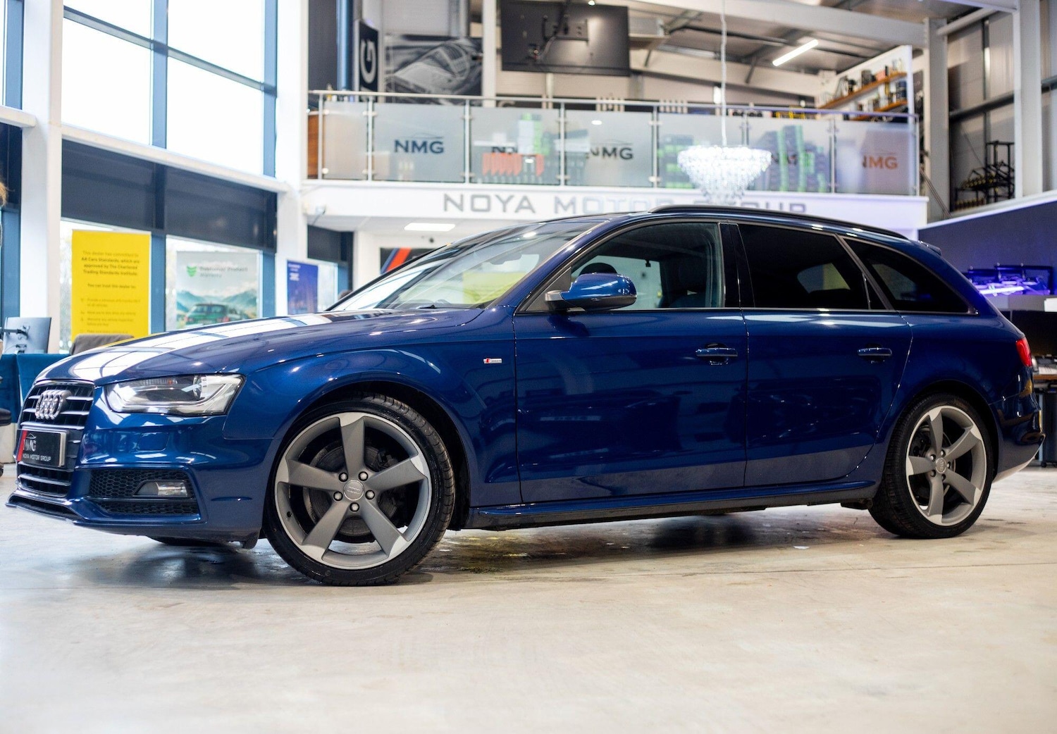 Used Audi A4 2014 for sale - 76825029: Photo 5