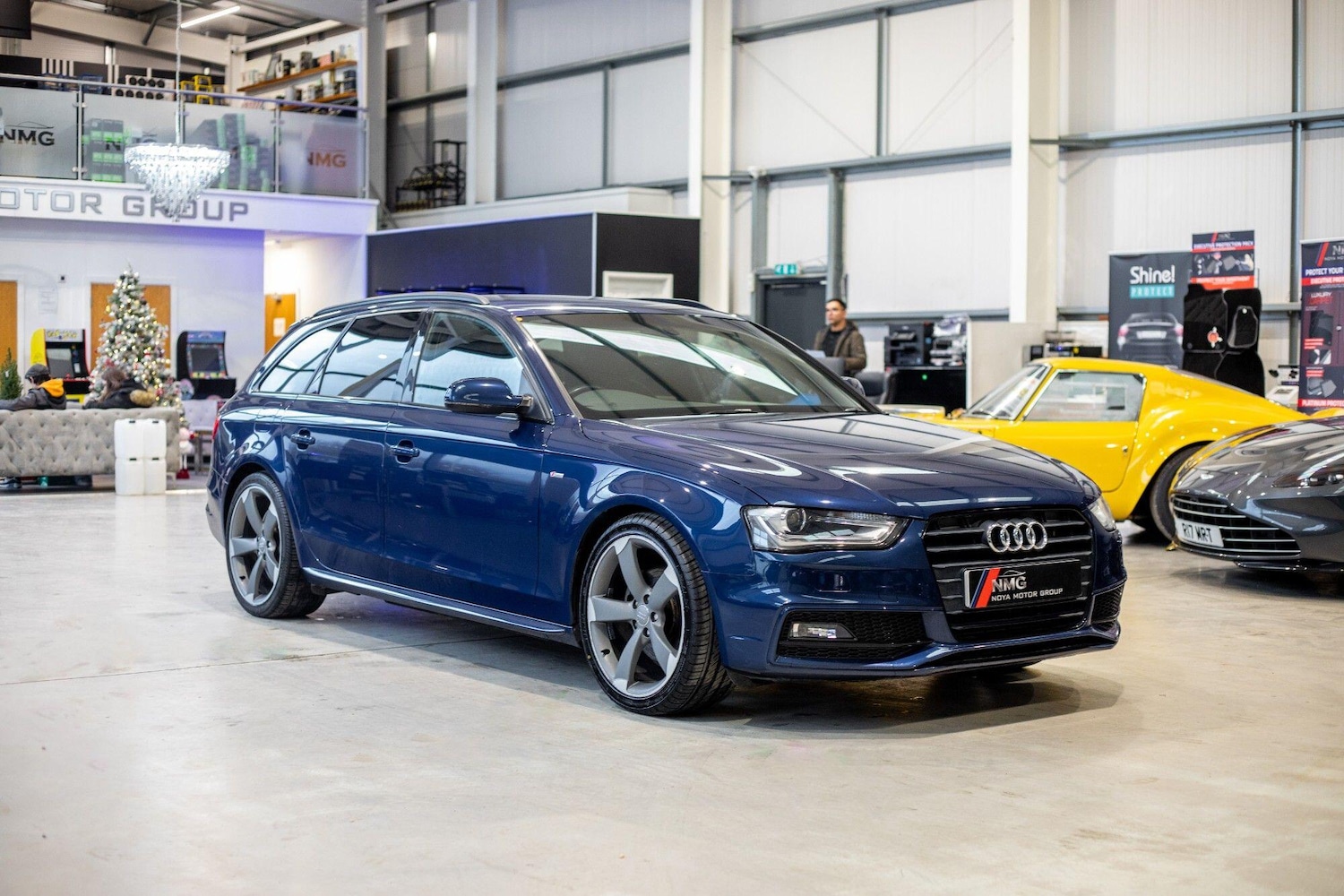 Used Audi A4 2014 for sale - 76825029: Photo 7