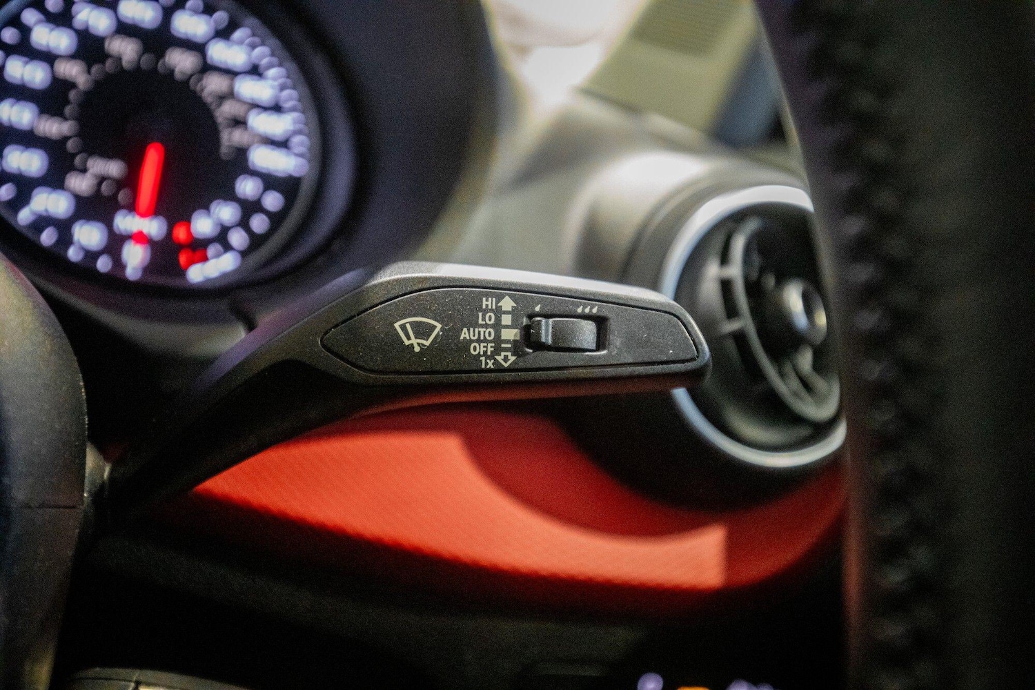 Used Audi Q2 2018 for sale - 77351690: Photo 23