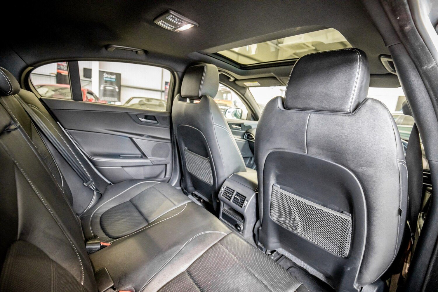 Used Jaguar XE 2017 for sale - 78157255: Photo 14