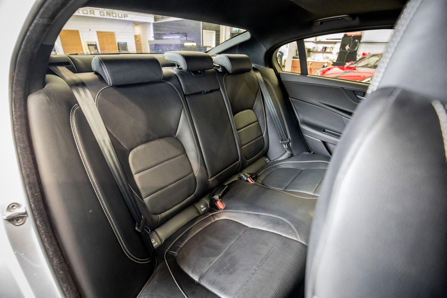 Used Jaguar XE 2017 for sale - 78157255: Photo 15