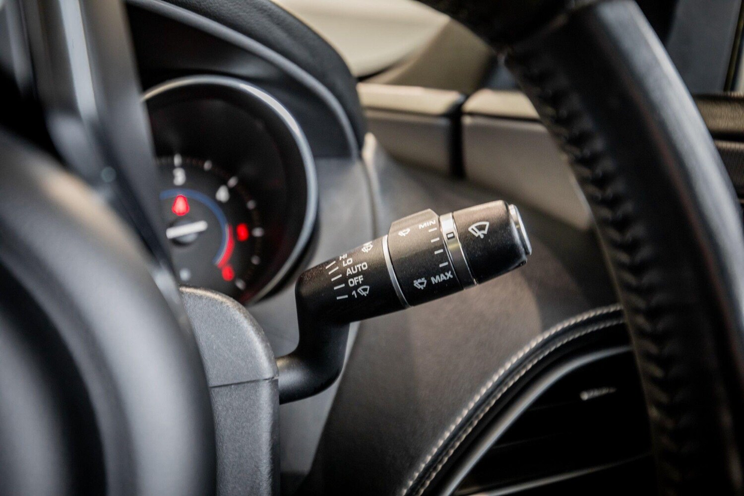 Used Jaguar XE 2017 for sale - 78157255: Photo 22