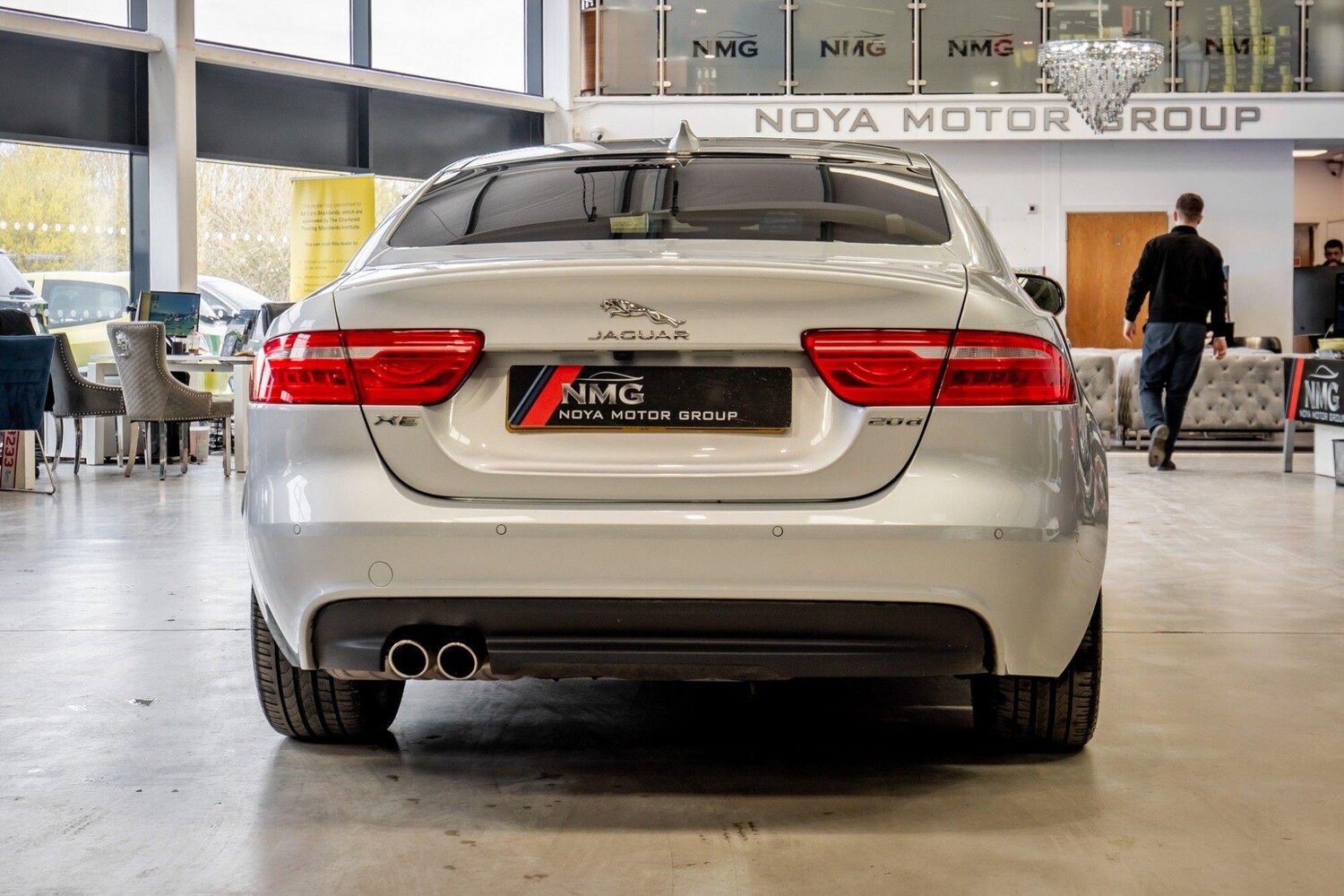 Used Jaguar XE 2017 for sale - 78157255: Photo 32