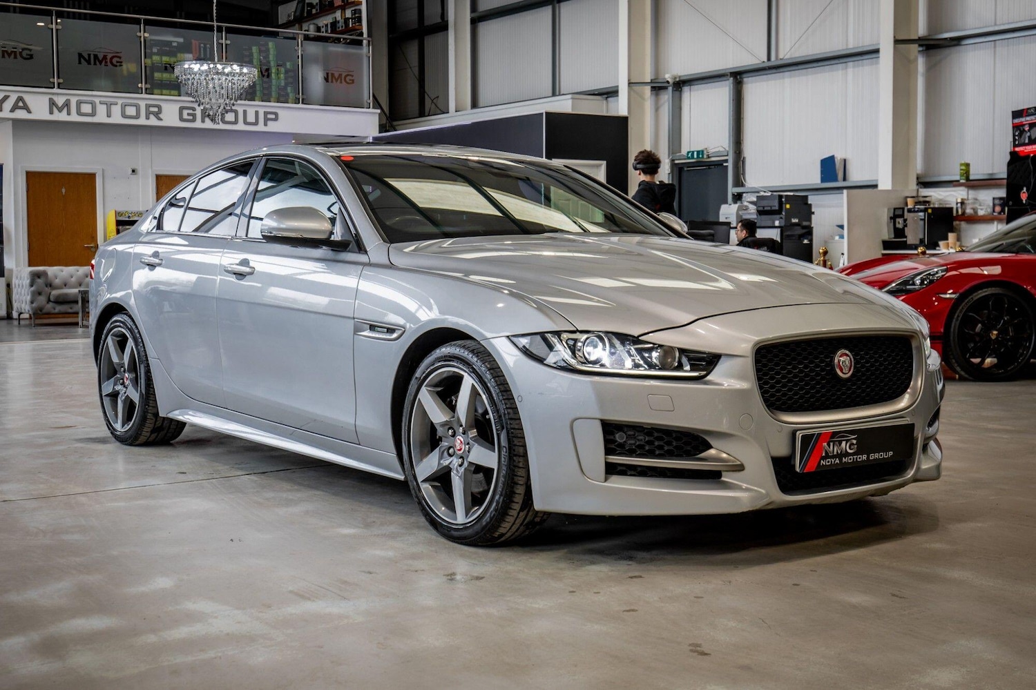 Used Jaguar XE 2017 for sale - 78157255: Photo 9