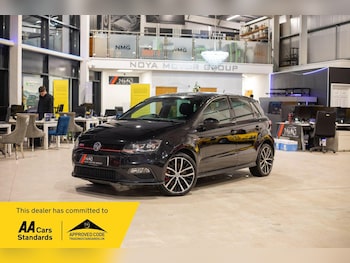 Used Volkswagen Polo 2016 for sale - 77097897: Photo