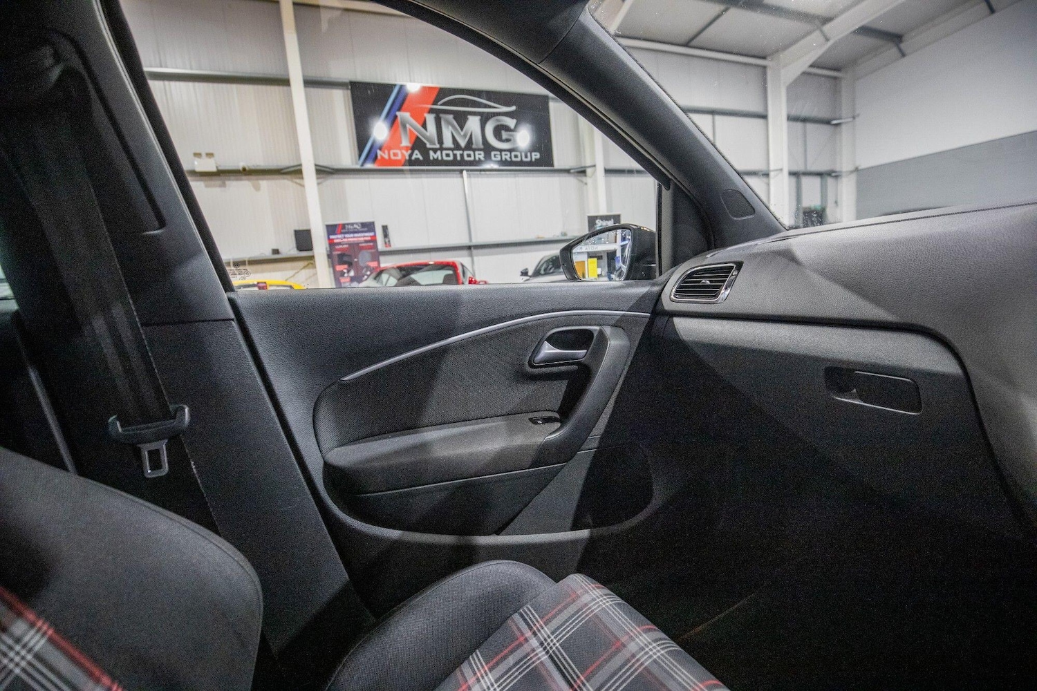 Used Volkswagen Polo 2016 for sale - 77097897: Photo 32