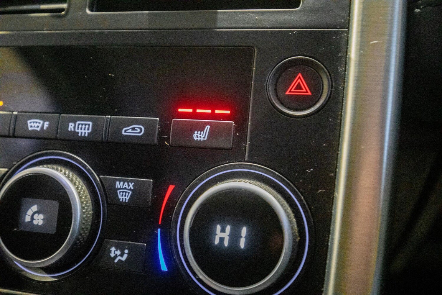 Used Land Rover Discovery Sport for sale - 77484456: Photo 28