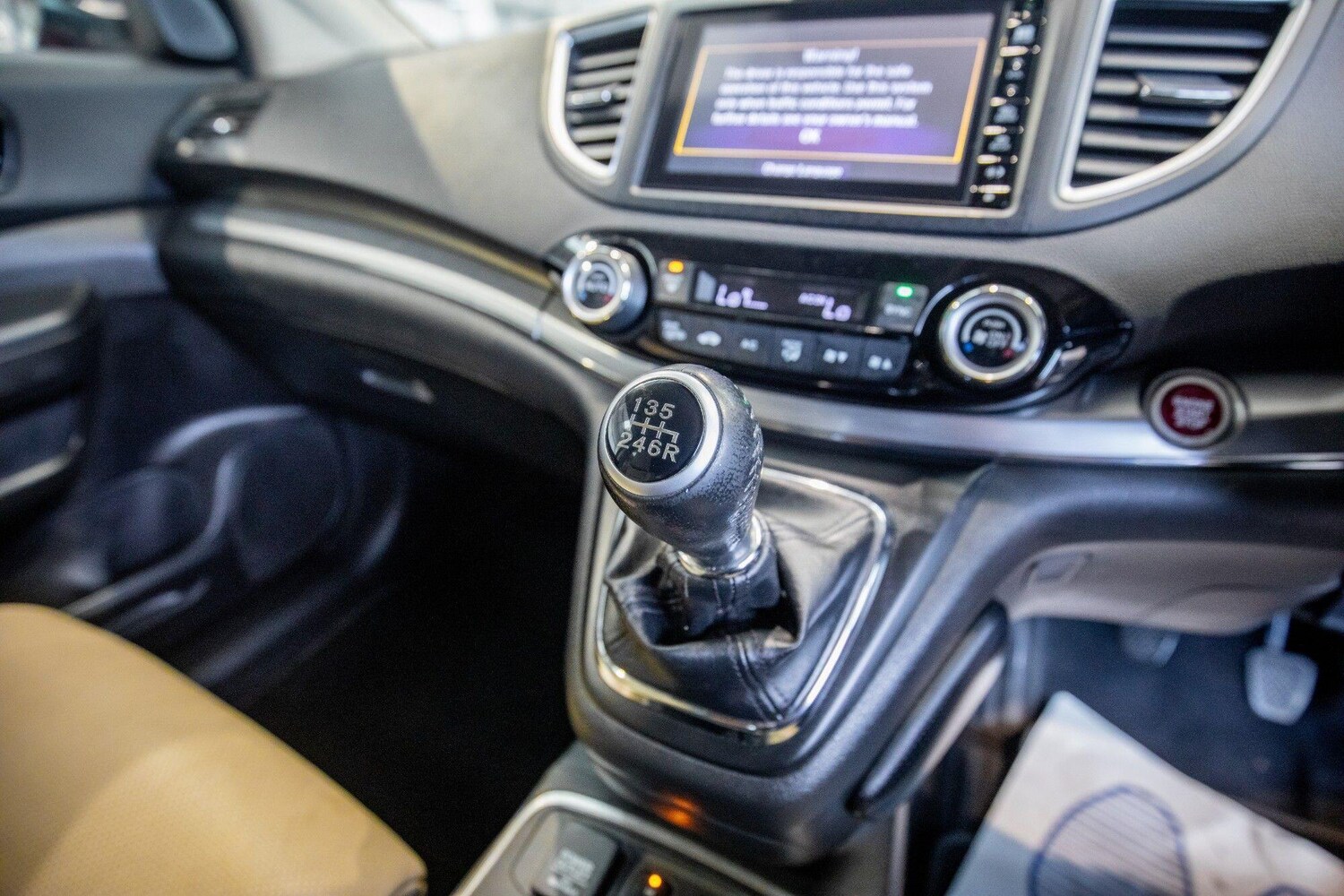 Used Honda CR-V 2015 for sale - 76935963: Photo 26