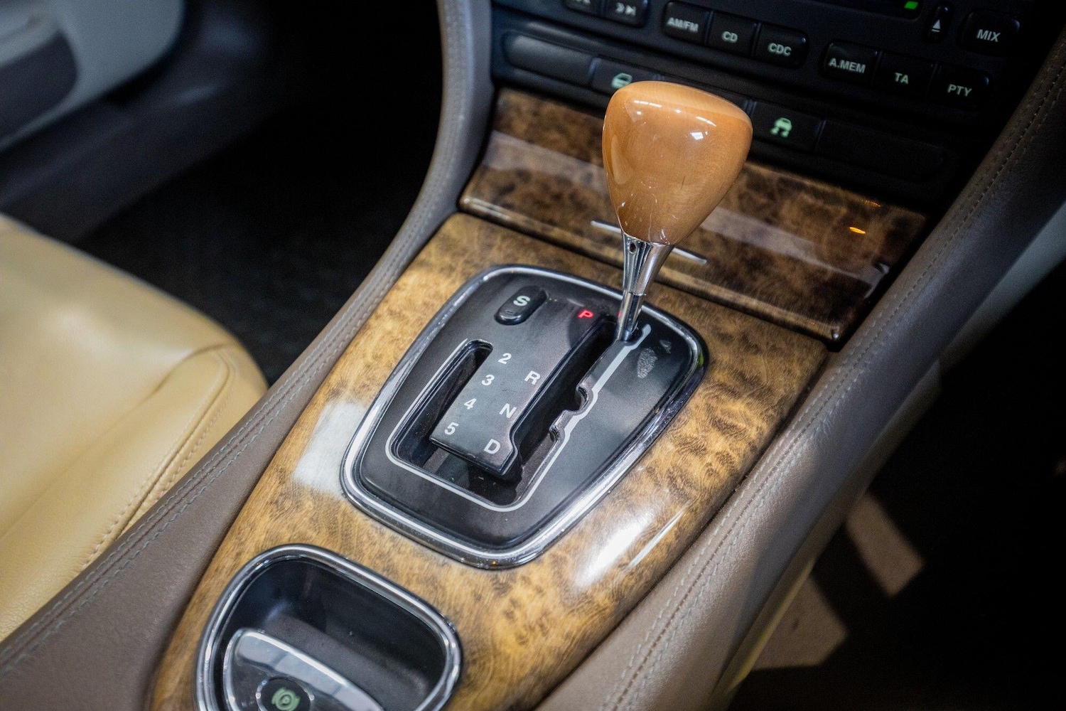 Used Jaguar S-Type 2006 for sale - 77376138: Photo 28