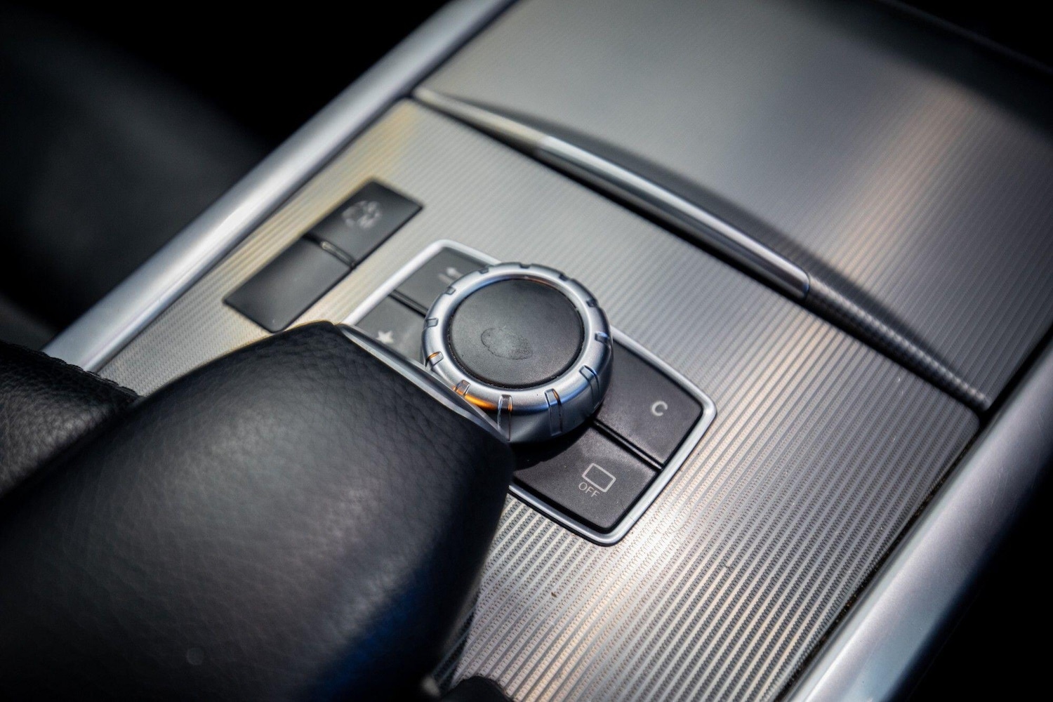 Used Mercedes-Benz E Class 2015 for sale - 76824031: Photo 32