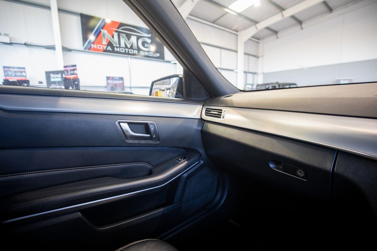 Used Mercedes-Benz E Class 2015 for sale - 76824031: Photo 33