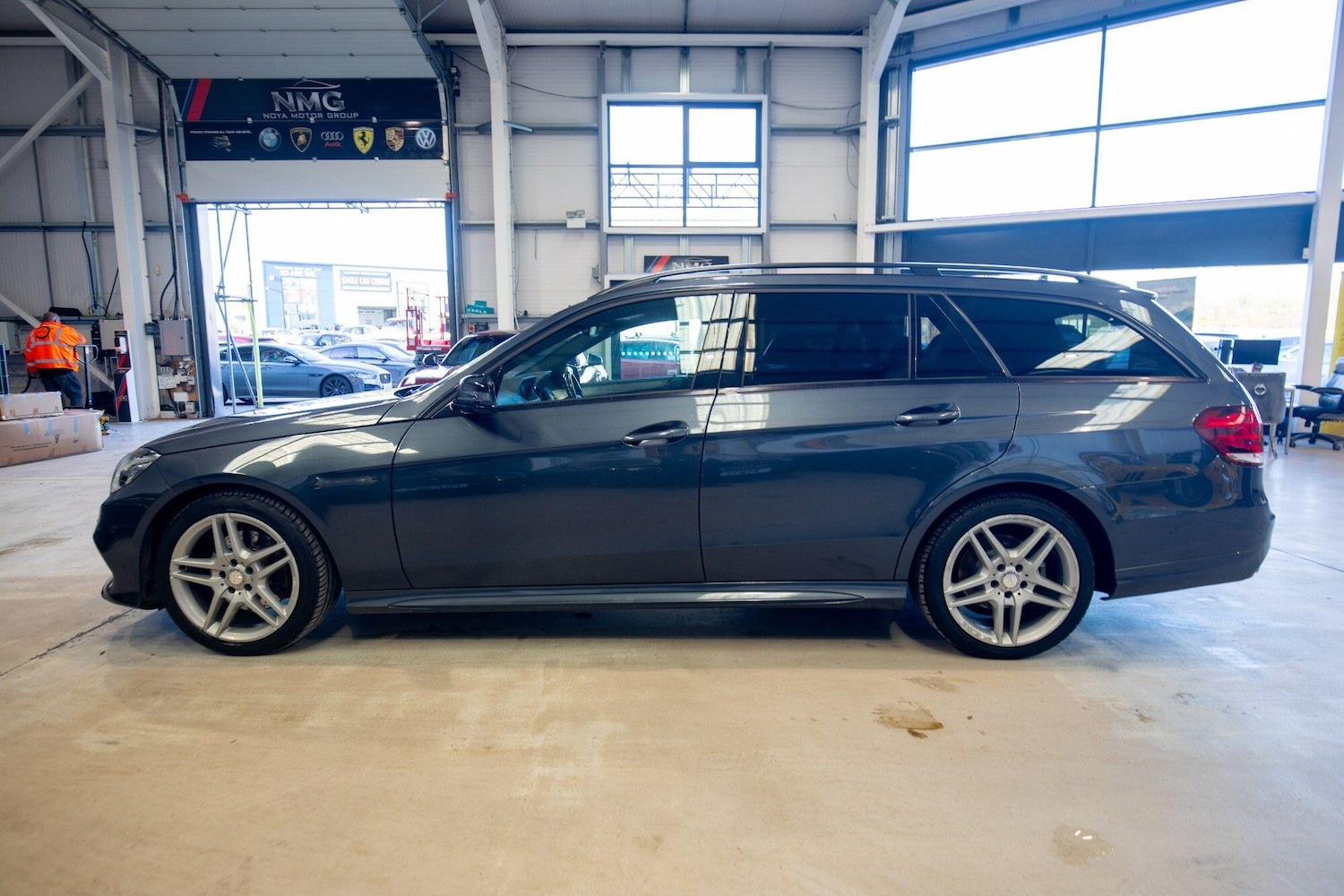 Used Mercedes-Benz E Class 2015 for sale - 76824031: Photo 36