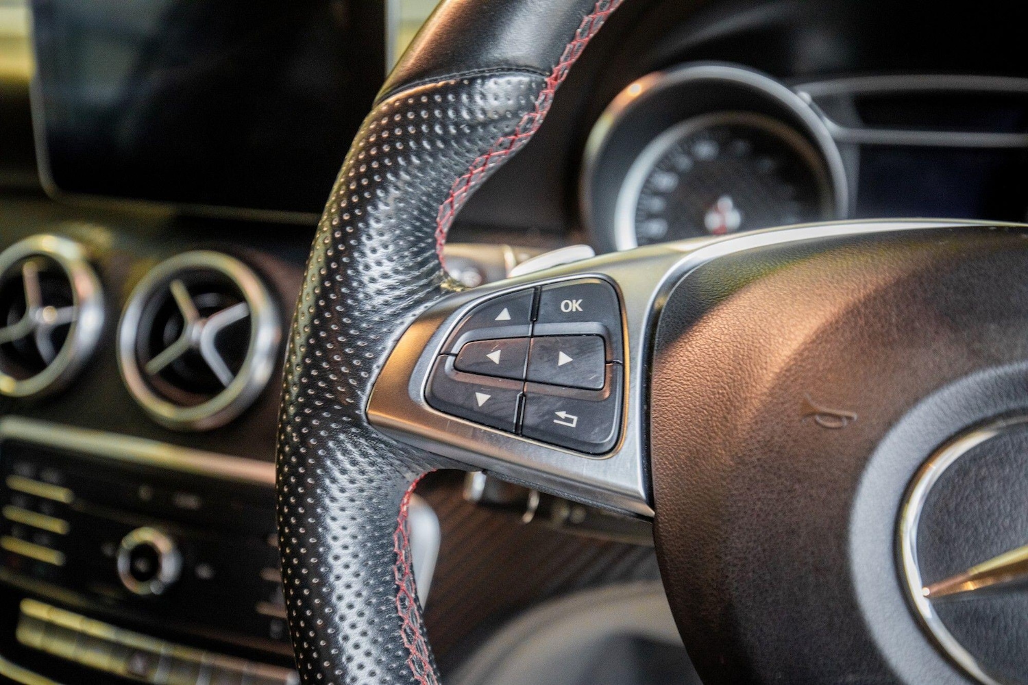 Used Mercedes-Benz A-Class 2017 for sale - 76823395: Photo 18