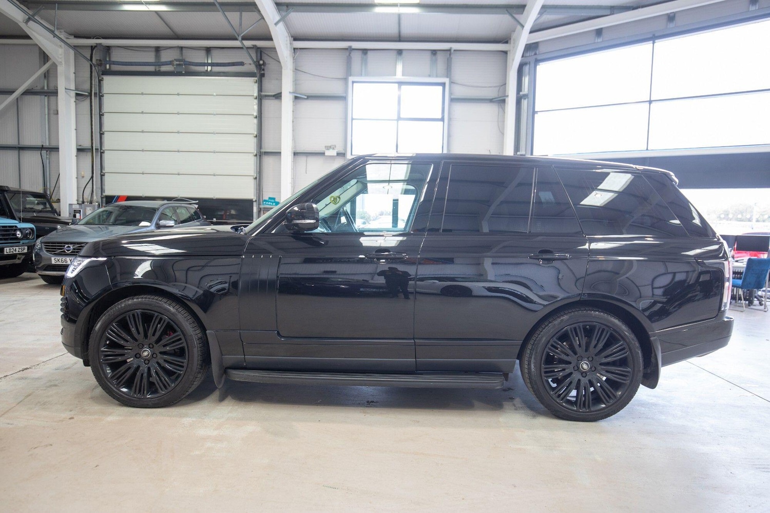 Used Land Rover Range Rover for sale - 76824349: Photo 40