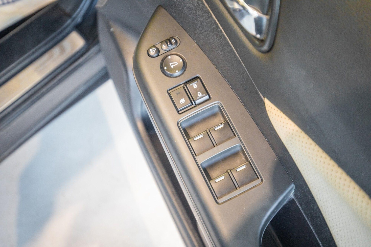 Used Honda CR-V for sale - 76825093: Photo 15