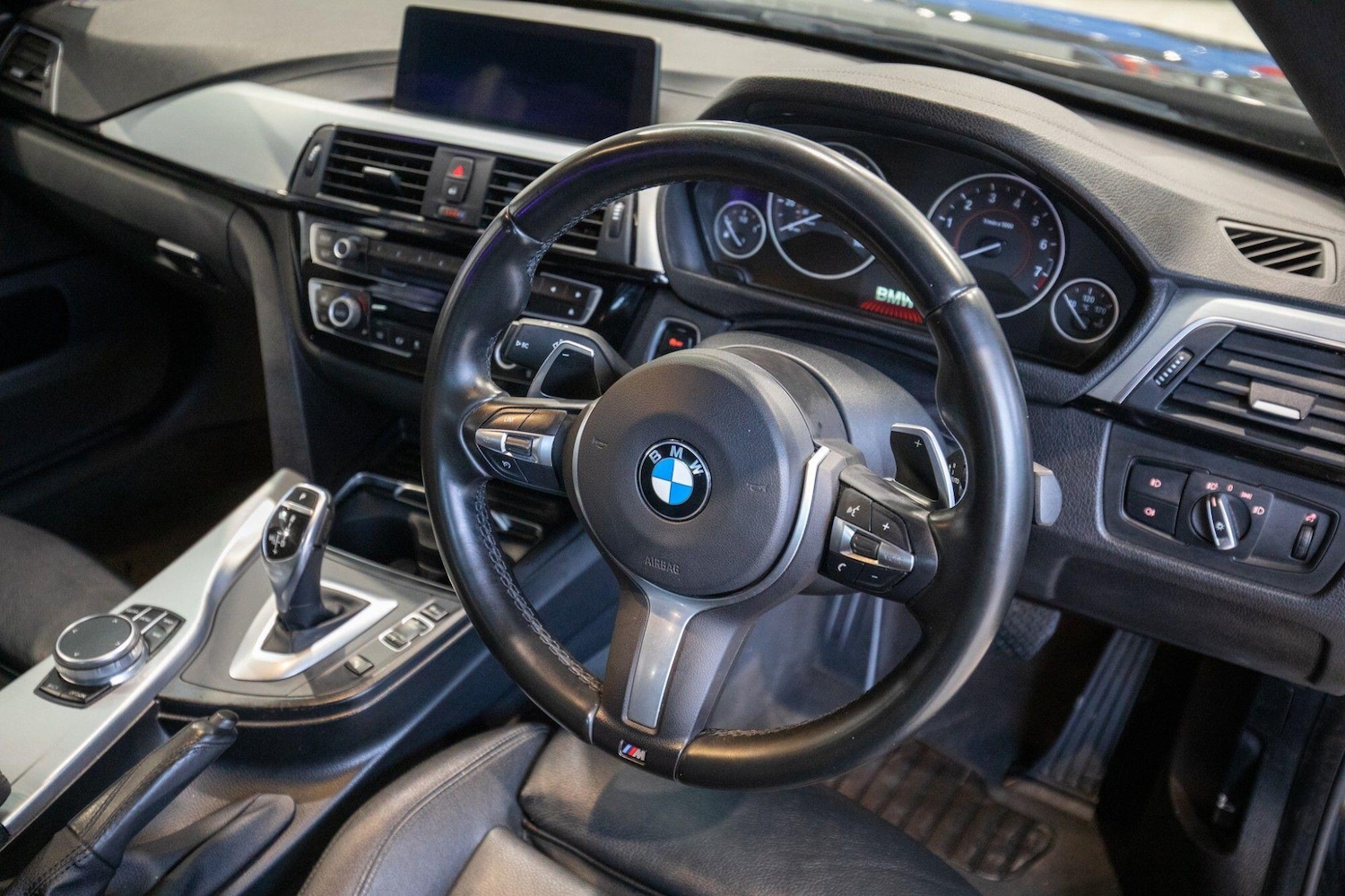 Used BMW 4 Series 2017 for sale - 77892203: Photo 2