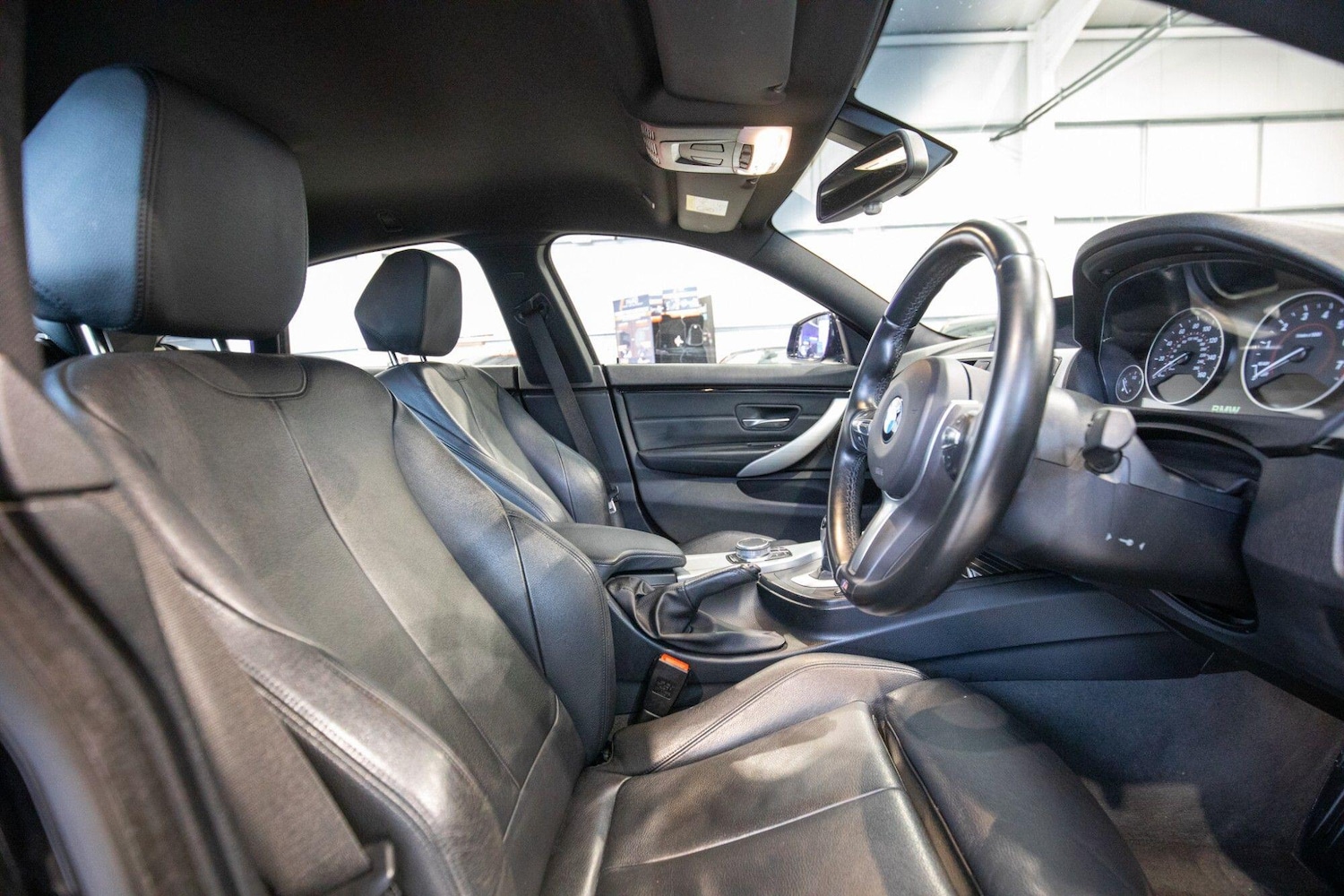 Used BMW 4 Series 2017 for sale - 77892203: Photo 3