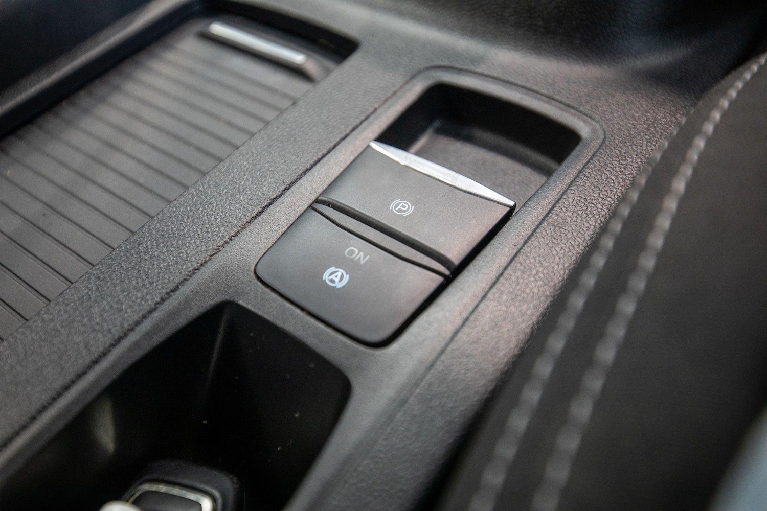 Used Ford Focus for sale - 76823424: Photo 26