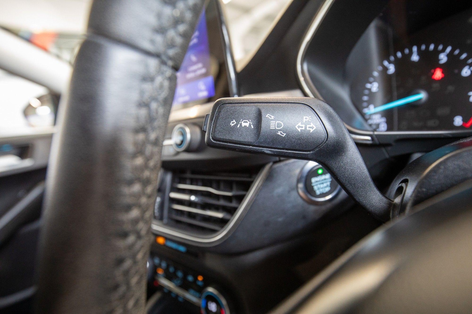 Used Ford Focus for sale - 76823424: Photo 28