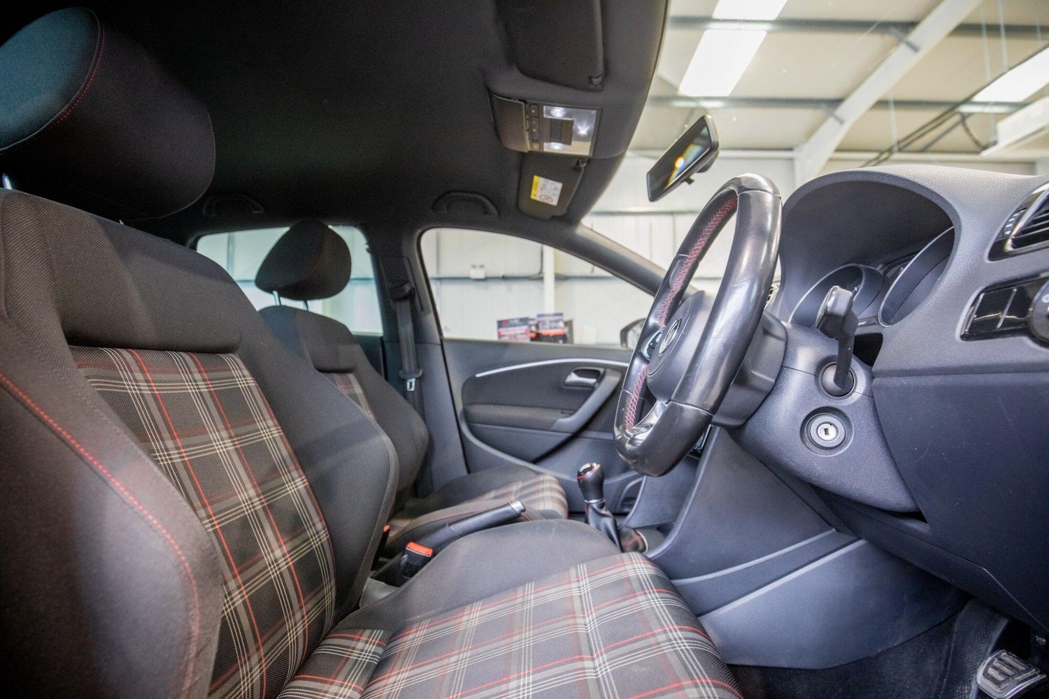 Used Volkswagen Polo 2016 for sale - 78034169: Photo 3