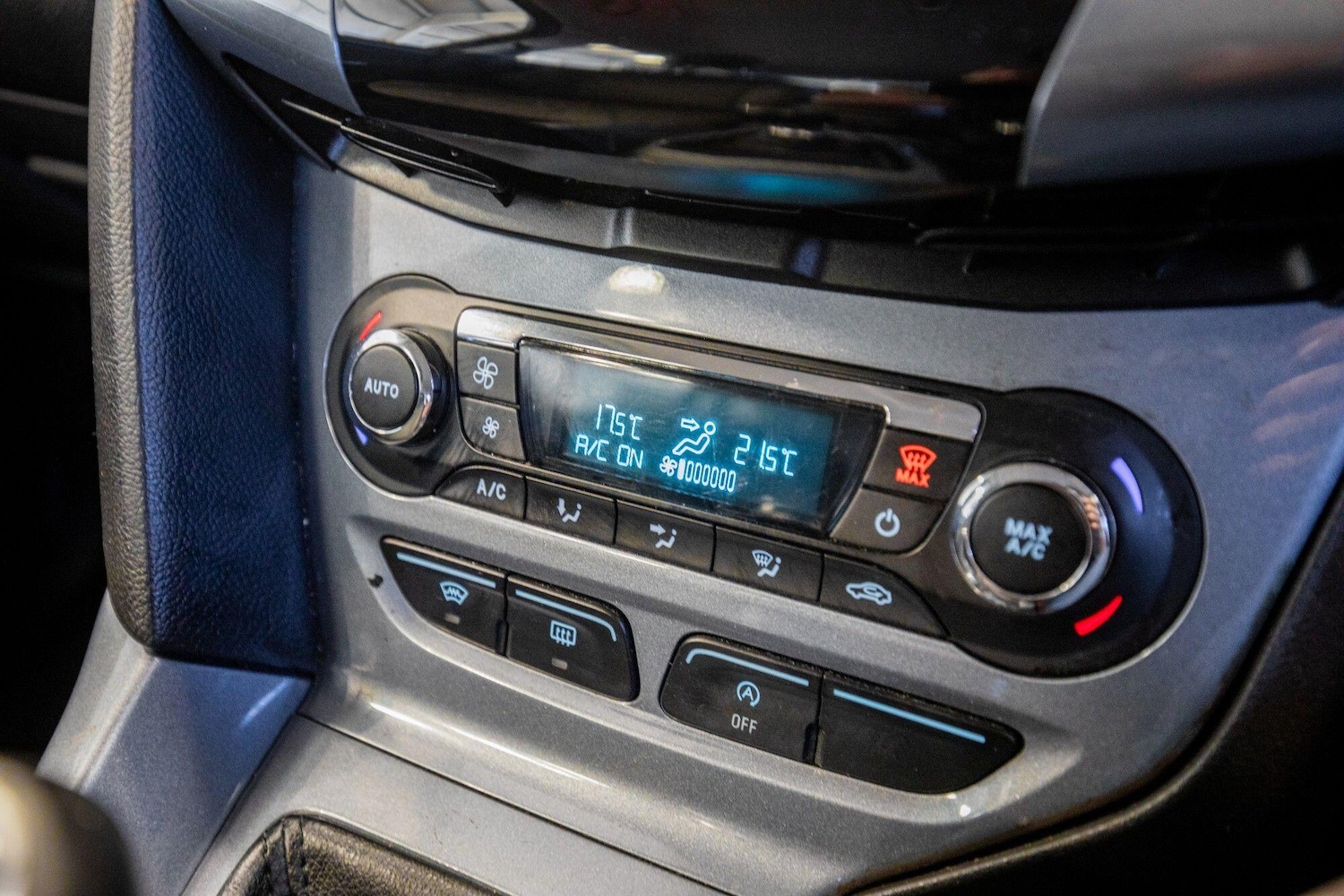 Used Ford Focus for sale - 76824957: Photo 28