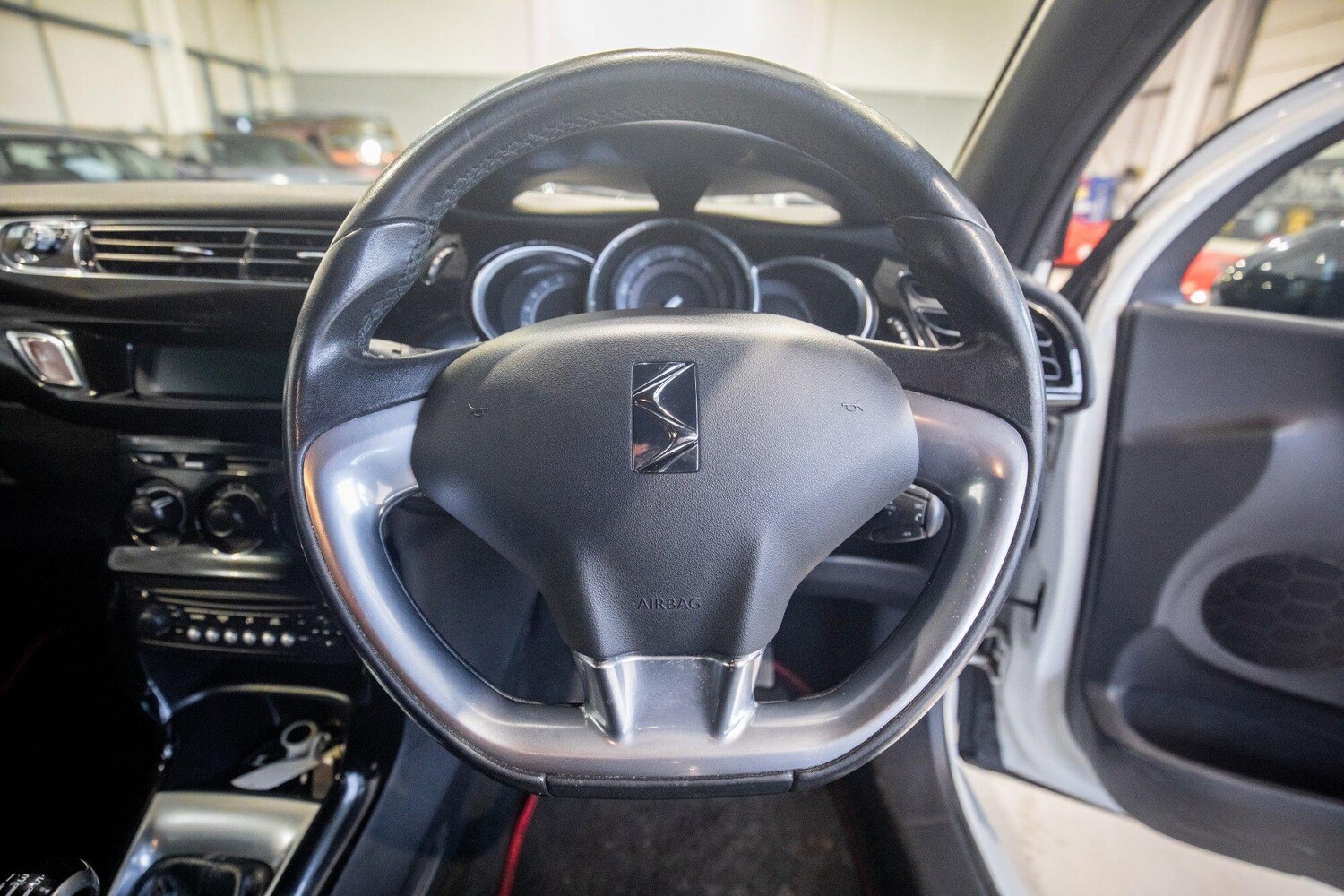 Used Citroen DS3 2010 for sale - 77722840: Photo 16