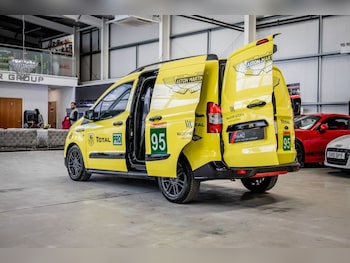 Used Ford Transit Courier 2019 for sale - 78382585: Photo