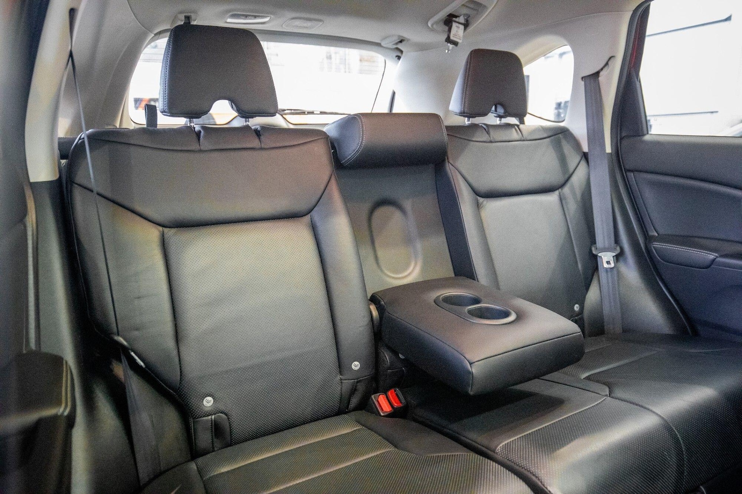 Used Honda CR-V 2017 for sale - 76824479: Photo 12