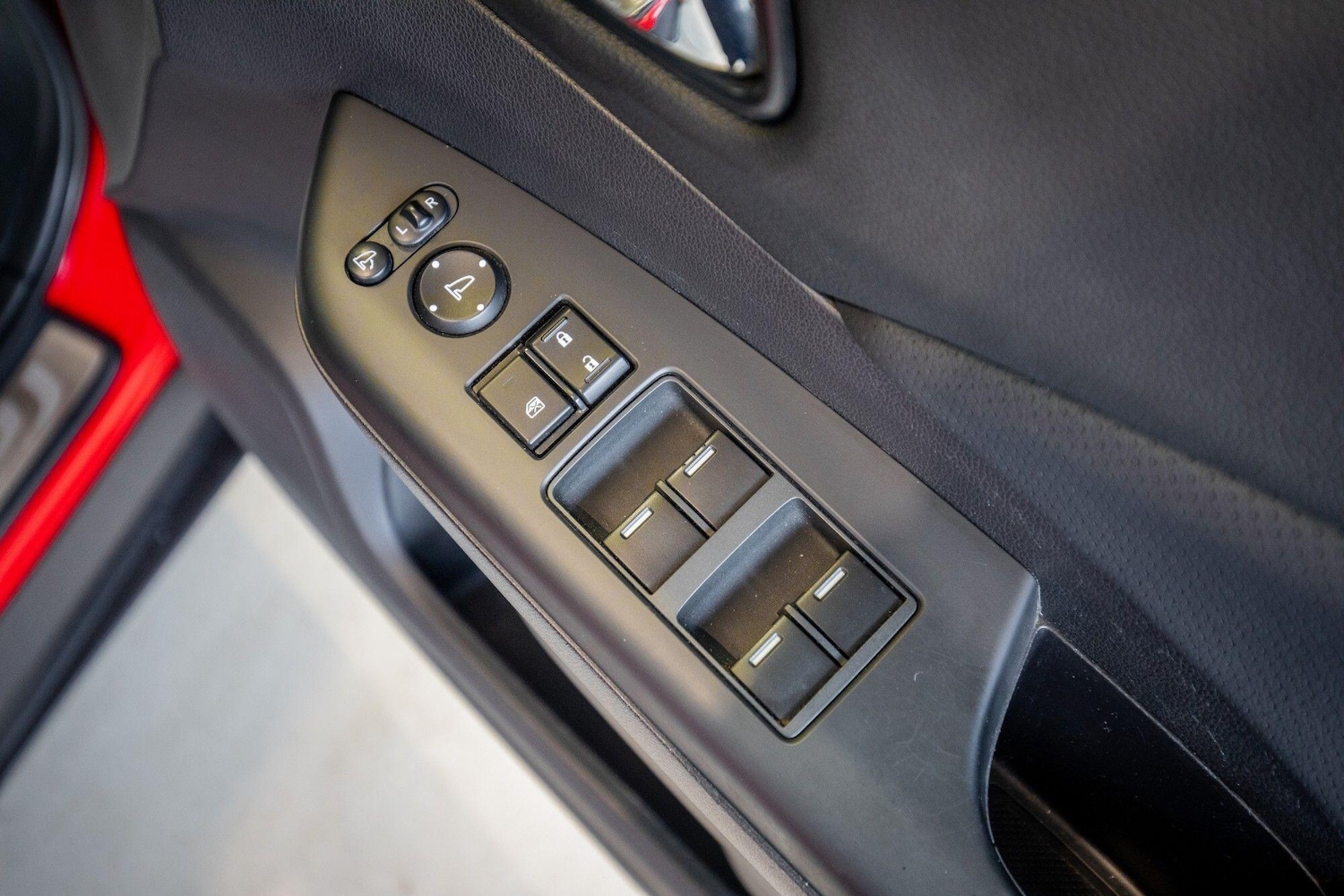 Used Honda CR-V 2017 for sale - 76824479: Photo 16