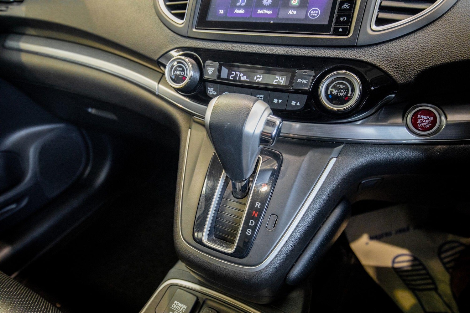 Used Honda CR-V 2017 for sale - 76824479: Photo 38