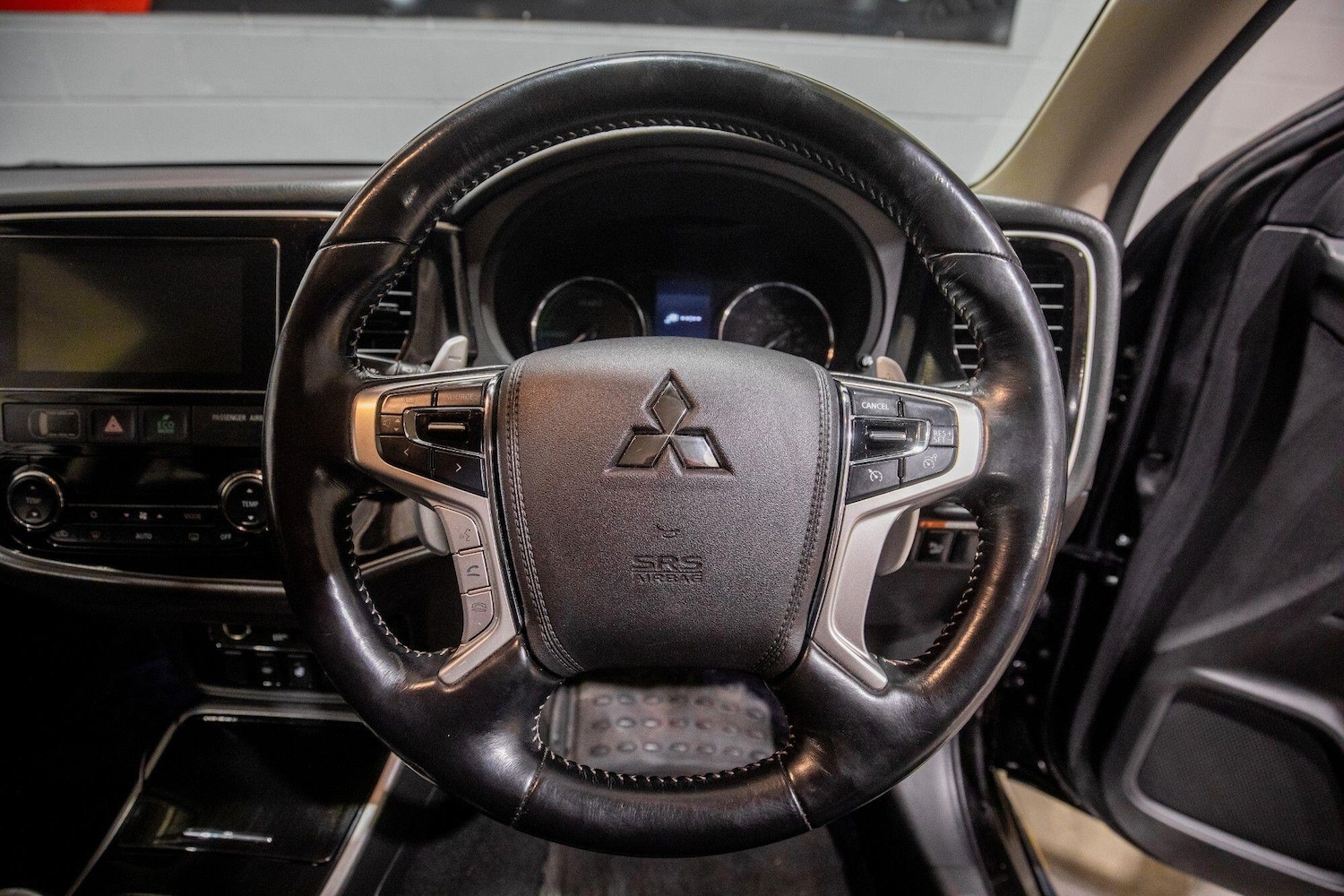 Used Mitsubishi Outlander 2018 for sale - 77215155: Photo 17