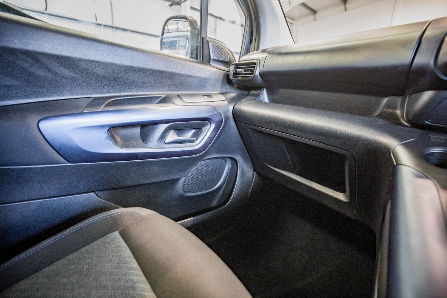 Used Peugeot Rifter for sale - 78135480: Photo 29