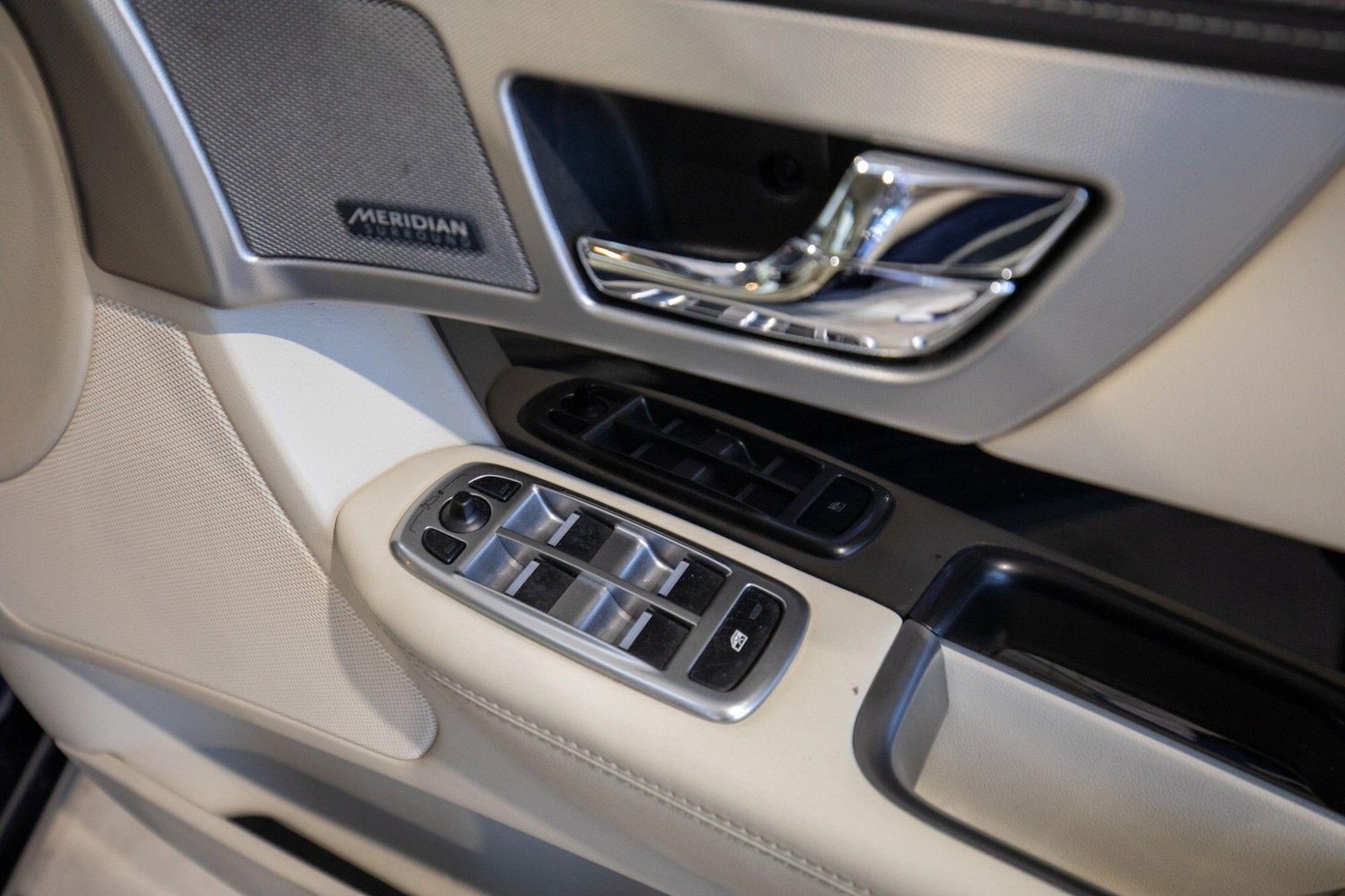 Used Jaguar XF 2014 for sale - 78006350: Photo 19