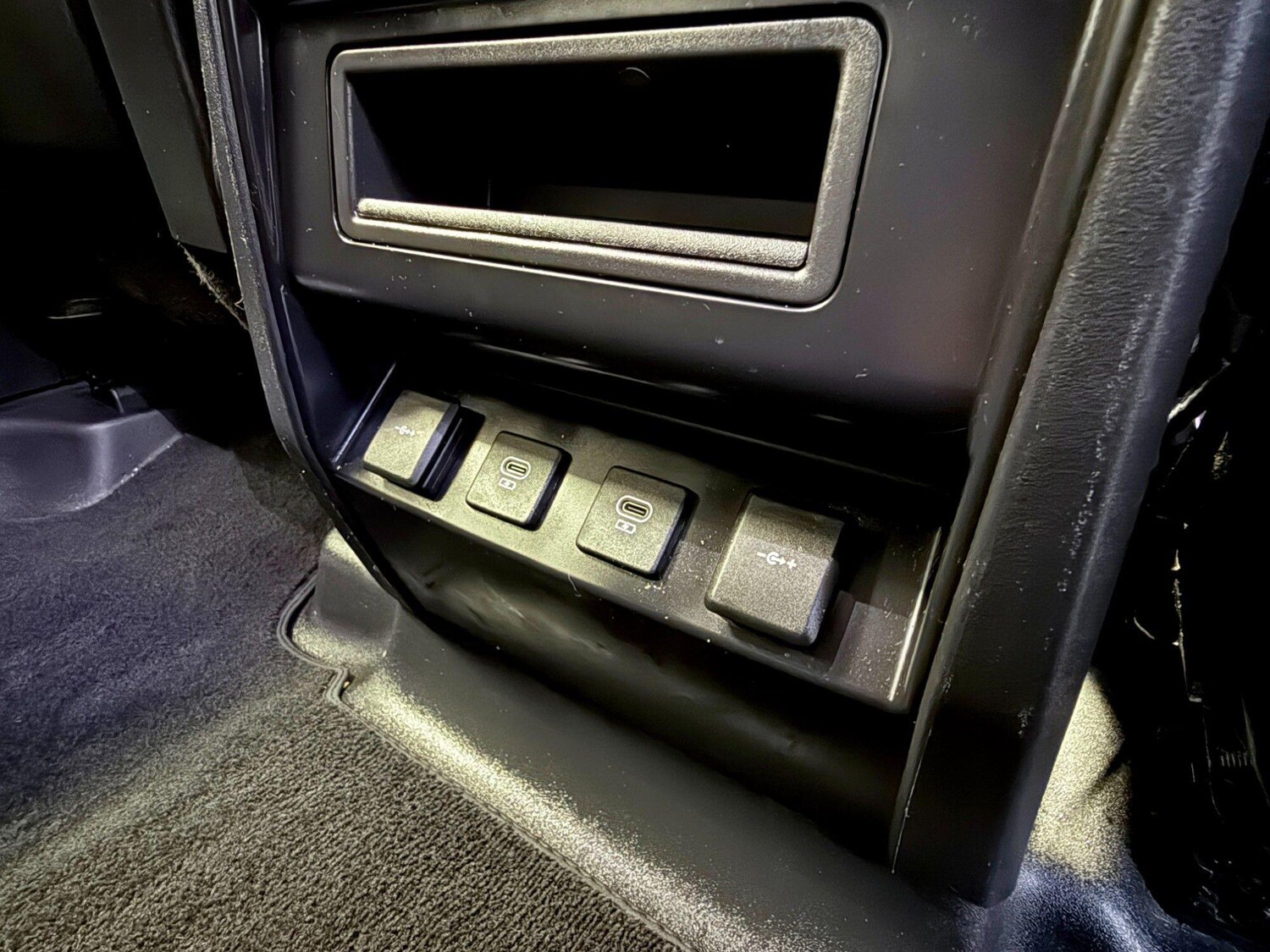 Used Land Rover Defender 2022 for sale - 77455752: Photo 14