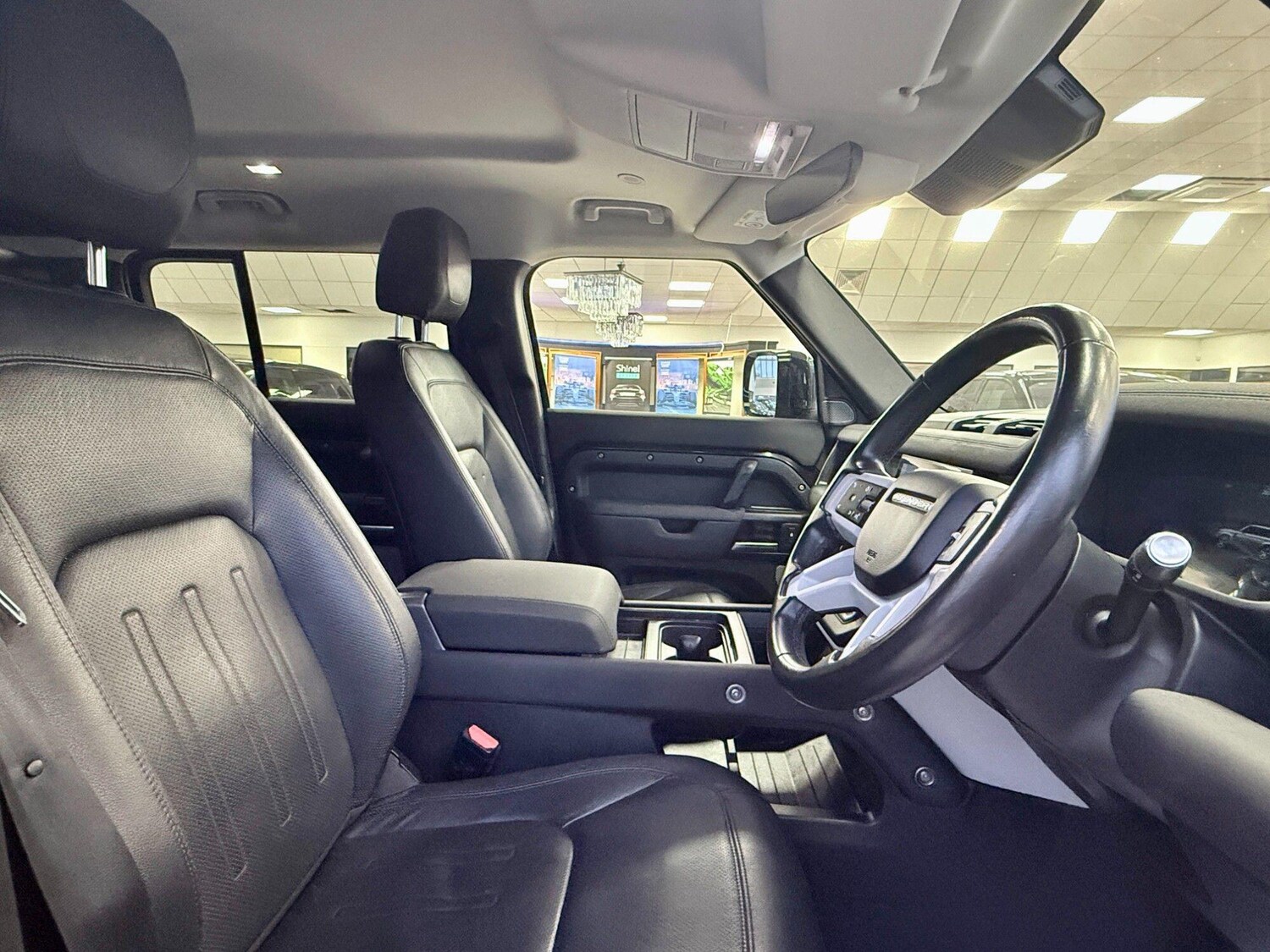 Used Land Rover Defender 2022 for sale - 77455752: Photo 17