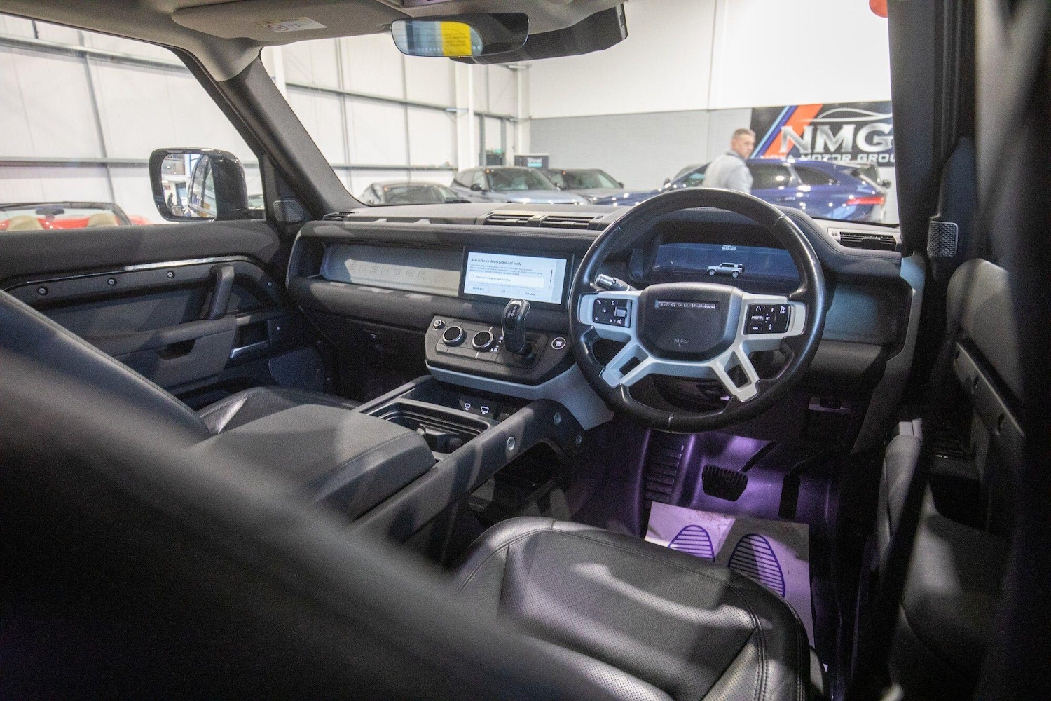 Used Land Rover Defender 2022 for sale - 77455752: Photo 2