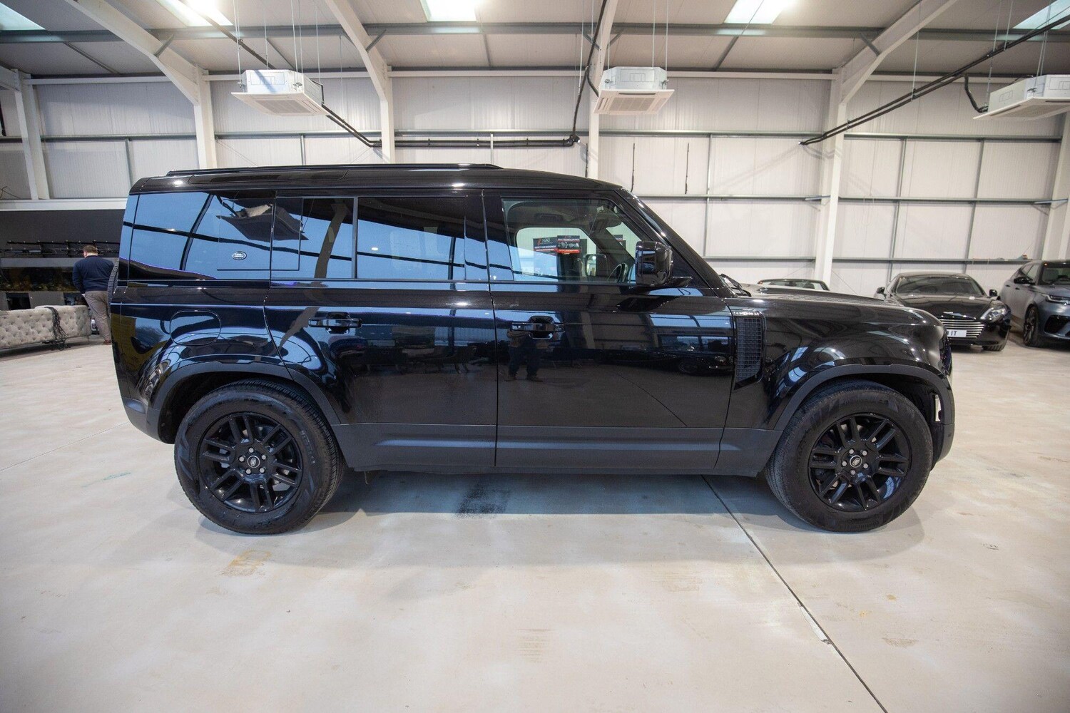 Used Land Rover Defender 2022 for sale - 77455752: Photo 64