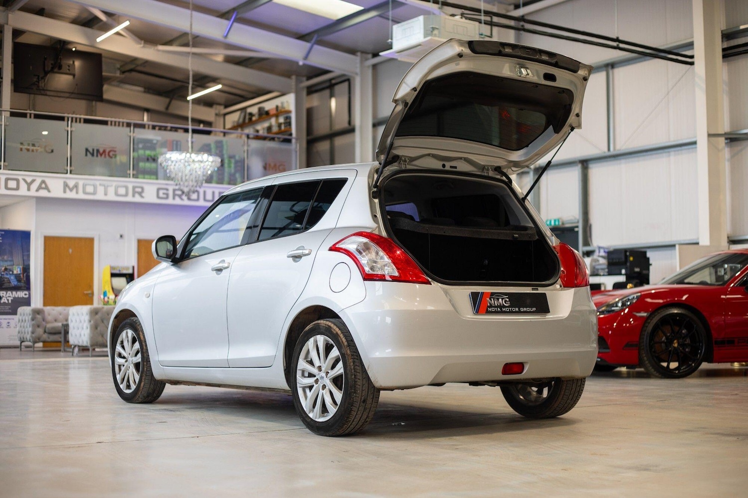 Used Suzuki Swift 2014 for sale - 77696089: Photo 35