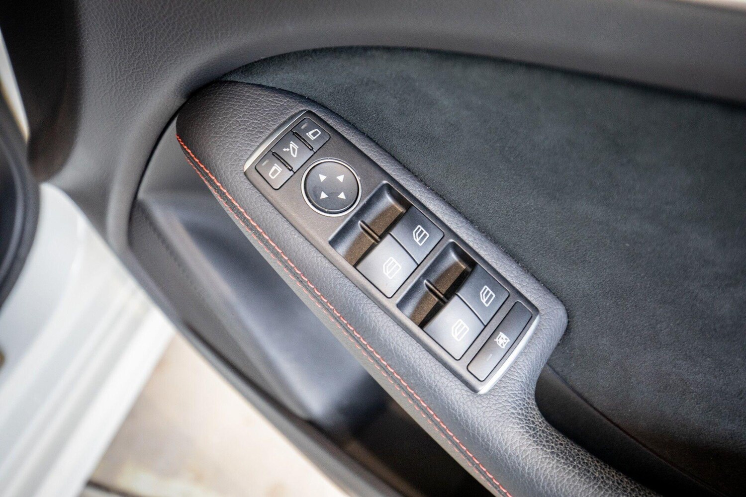 Used Mercedes-Benz B Class 2017 for sale - 77670464: Photo 13