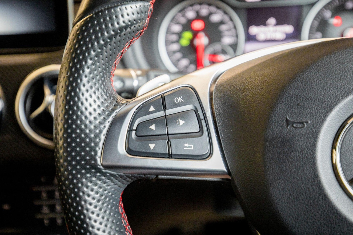 Used Mercedes-Benz B Class 2017 for sale - 77670464: Photo 15