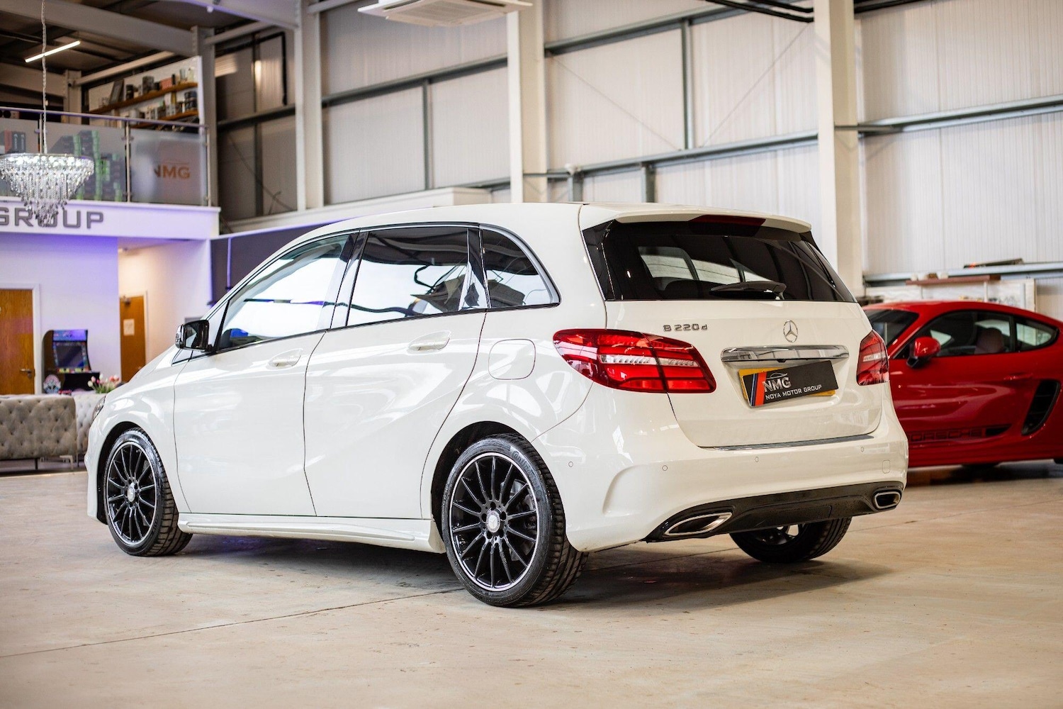 Used Mercedes-Benz B Class 2017 for sale - 77670464: Photo 32