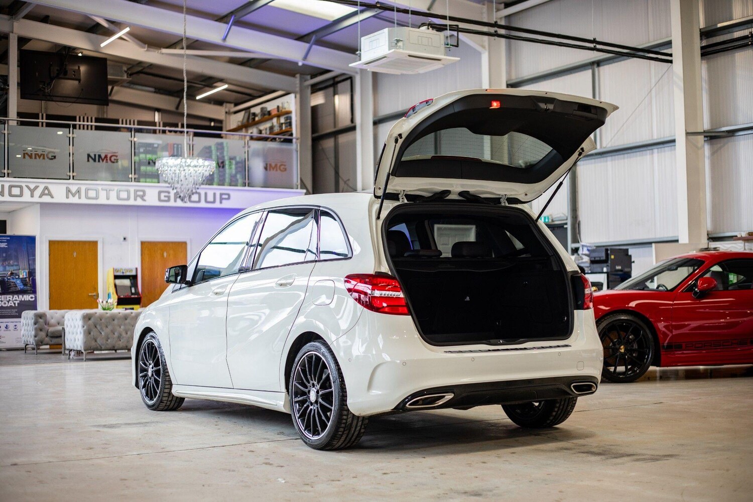 Used Mercedes-Benz B Class 2017 for sale - 77670464: Photo 37