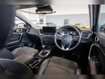 Used Kia XCeed 2020 for sale - 76823744: Photo