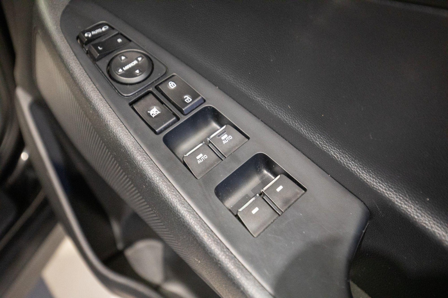 Used Hyundai TUCSON for sale - 77646235: Photo 16