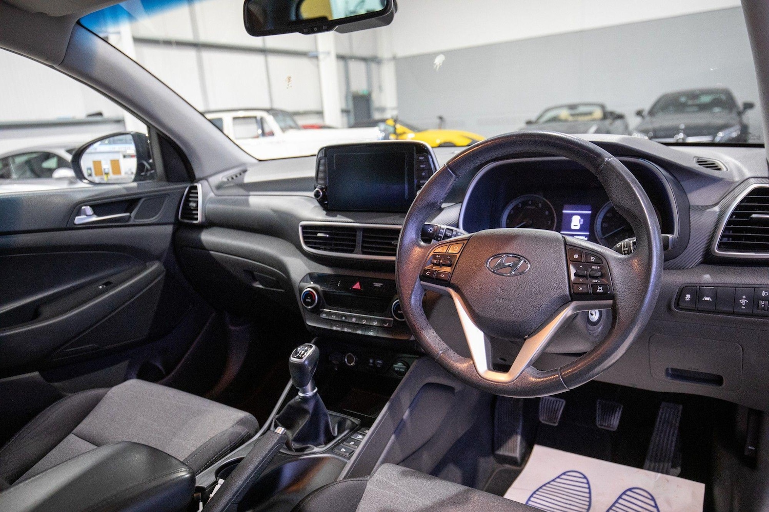 Used Hyundai TUCSON for sale - 77646235: Photo 2