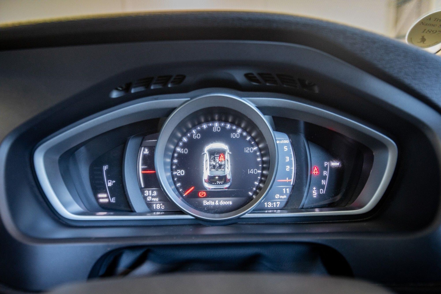 Used Volvo V40 2016 for sale - 77645878: Photo 25