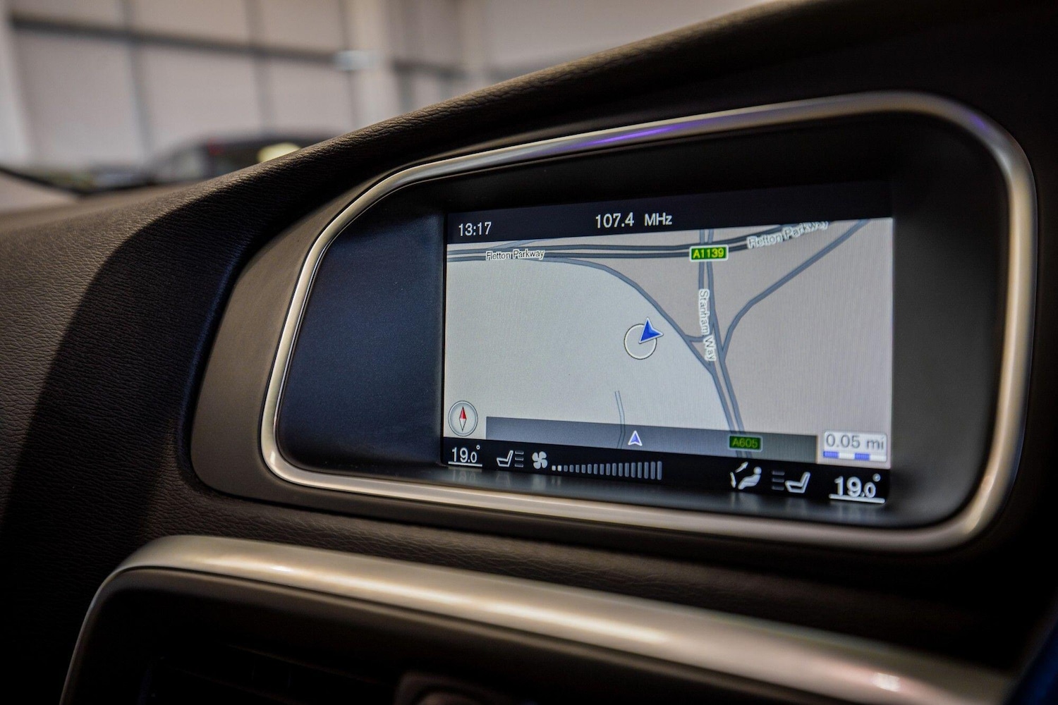 Used Volvo V40 2016 for sale - 77645878: Photo 28