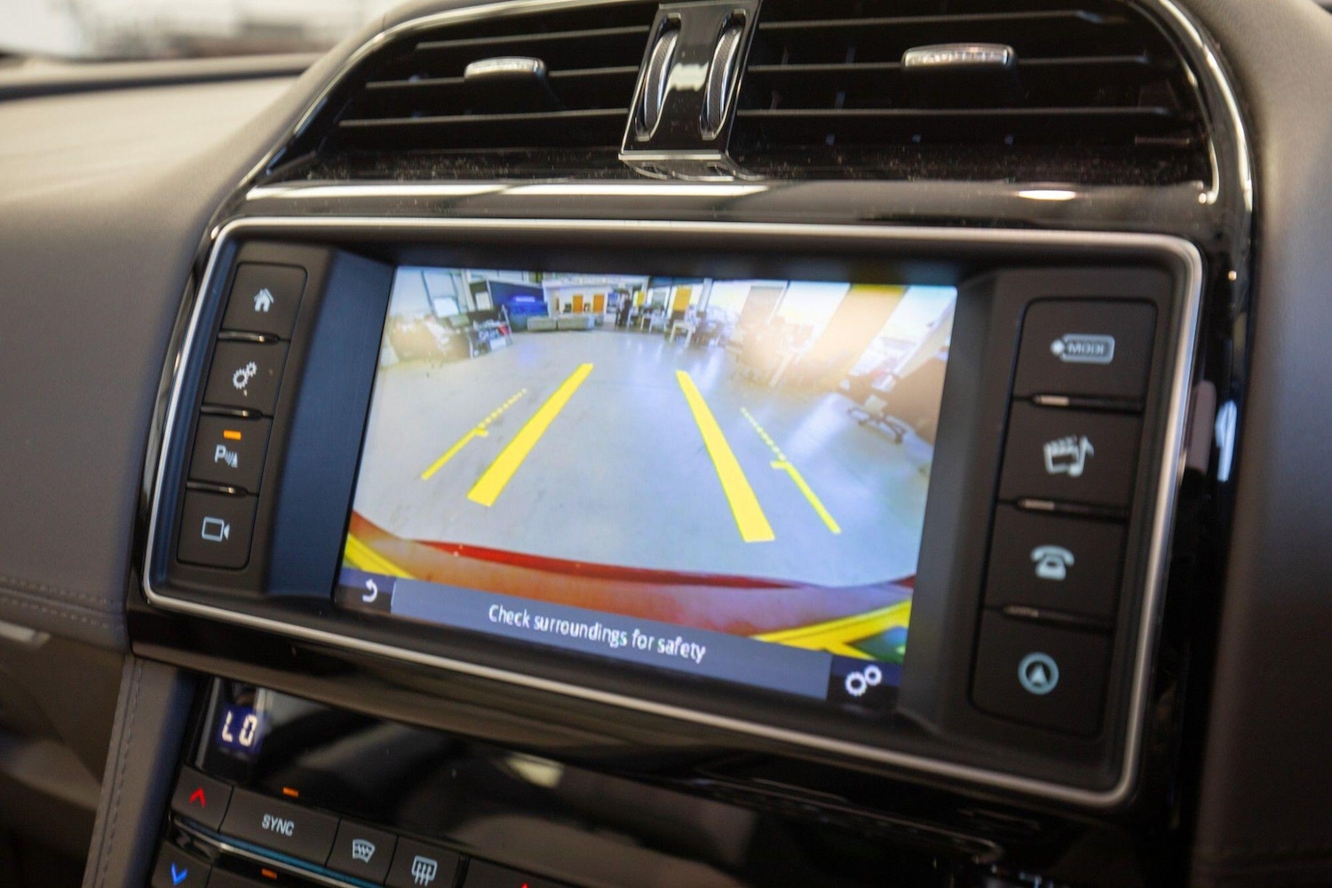 Used Jaguar F-Pace for sale - 78185674: Photo 27