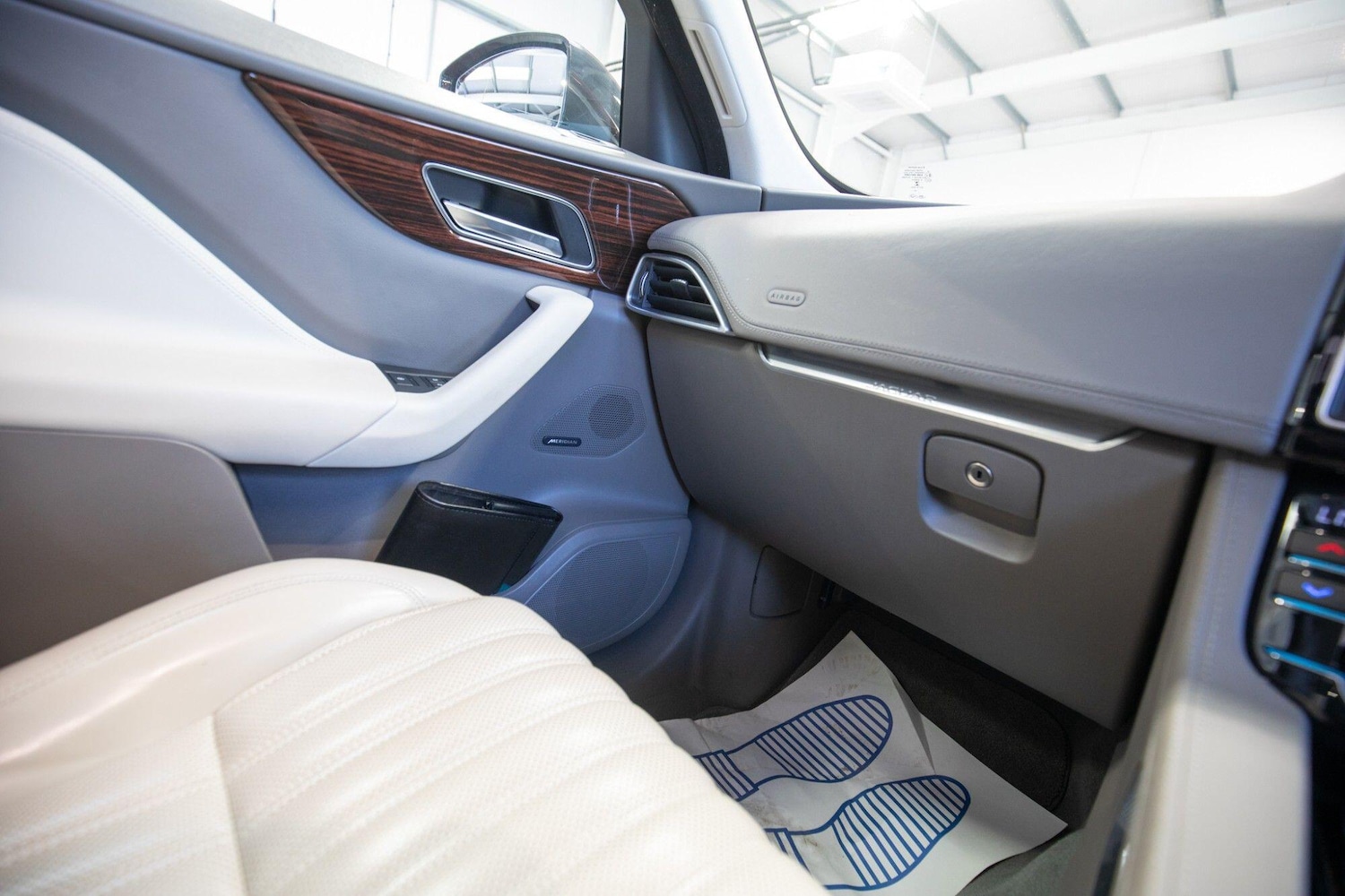 Used Jaguar F-Pace for sale - 78185674: Photo 31